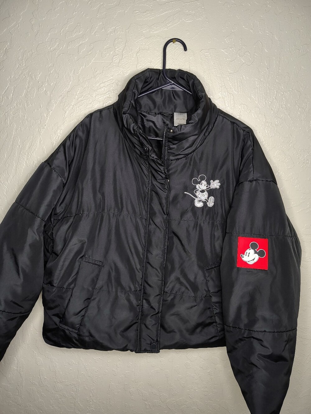Disney Black Puffer Jacket with Mickey Graphics Women's Size M